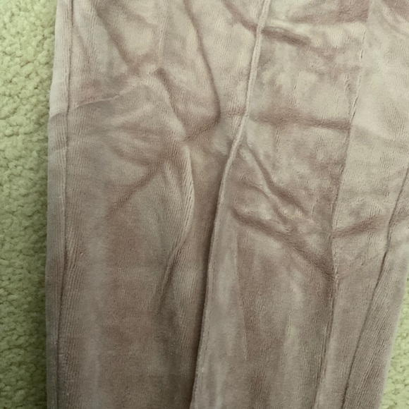Cotton On Sweatpants - Picture 2 of 3